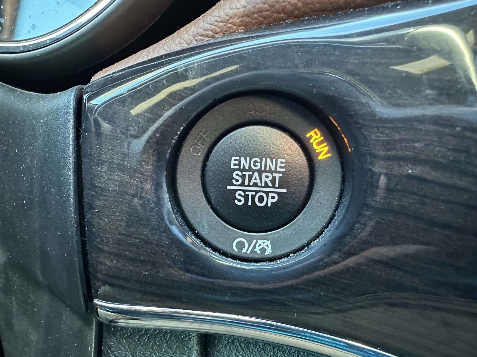 2020 Jeep Grand Cherokee Overland 4X4