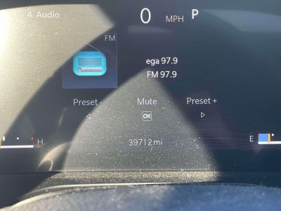 2023 Jeep Grand Cherokee Laredo 4x4