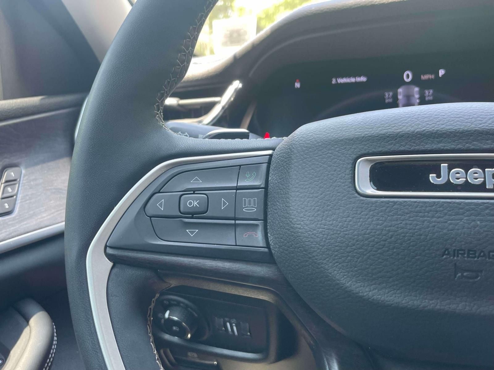 2023 Jeep Grand Cherokee Limited 4x4