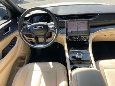 2023 Jeep Grand Cherokee L Limited 4x2