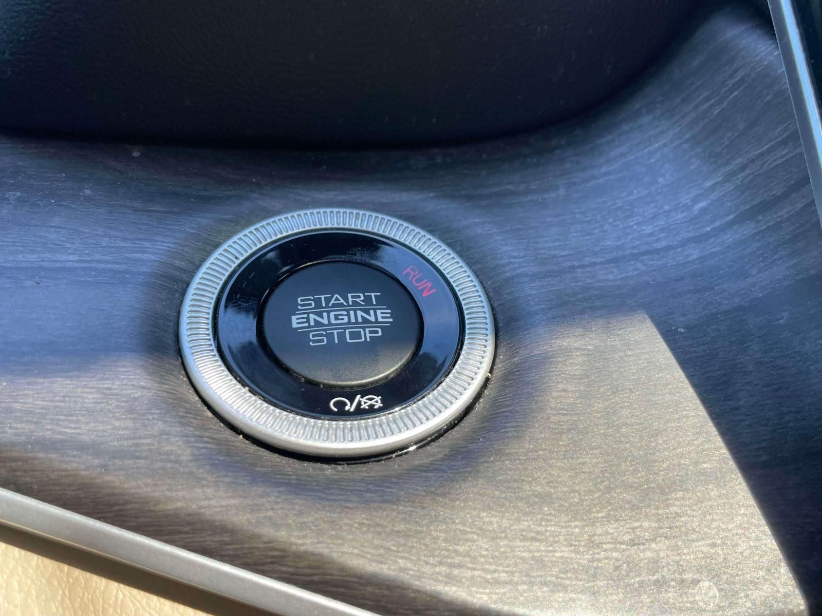2023 Jeep Grand Cherokee L Limited 4x2