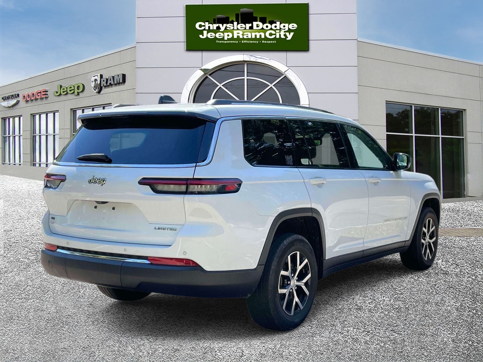 2023 Jeep Grand Cherokee L Limited 4x2