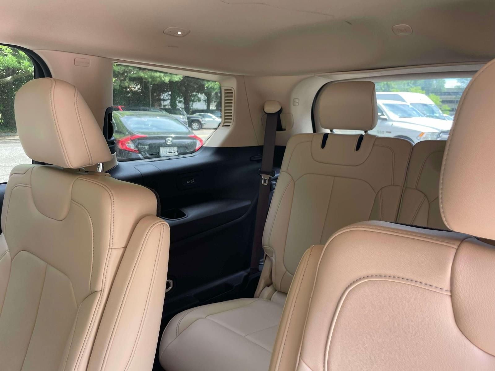 2022 Jeep Grand Cherokee L Limited 4x4