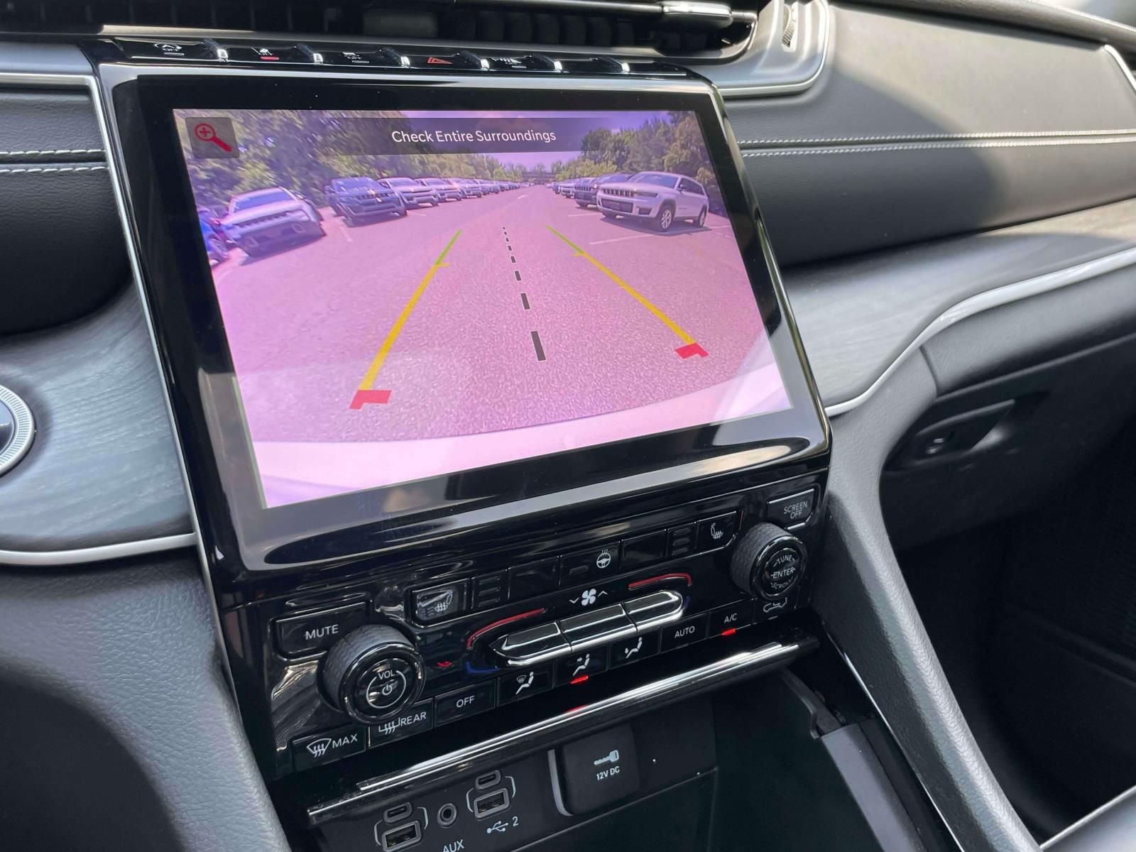 2023 Jeep Grand Cherokee L Limited 4x4