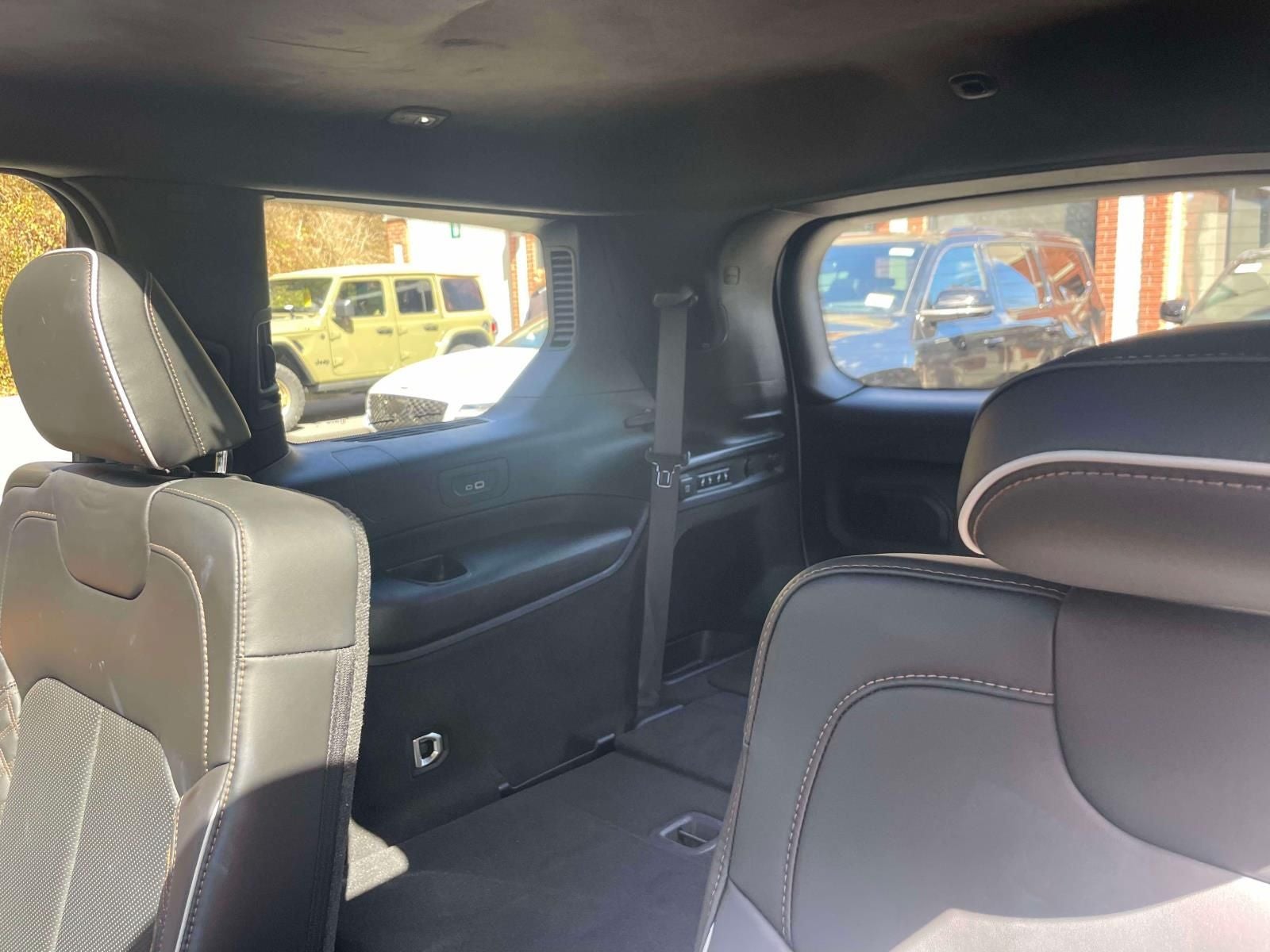 2024 Jeep Grand Cherokee L Summit Reserve 4x4