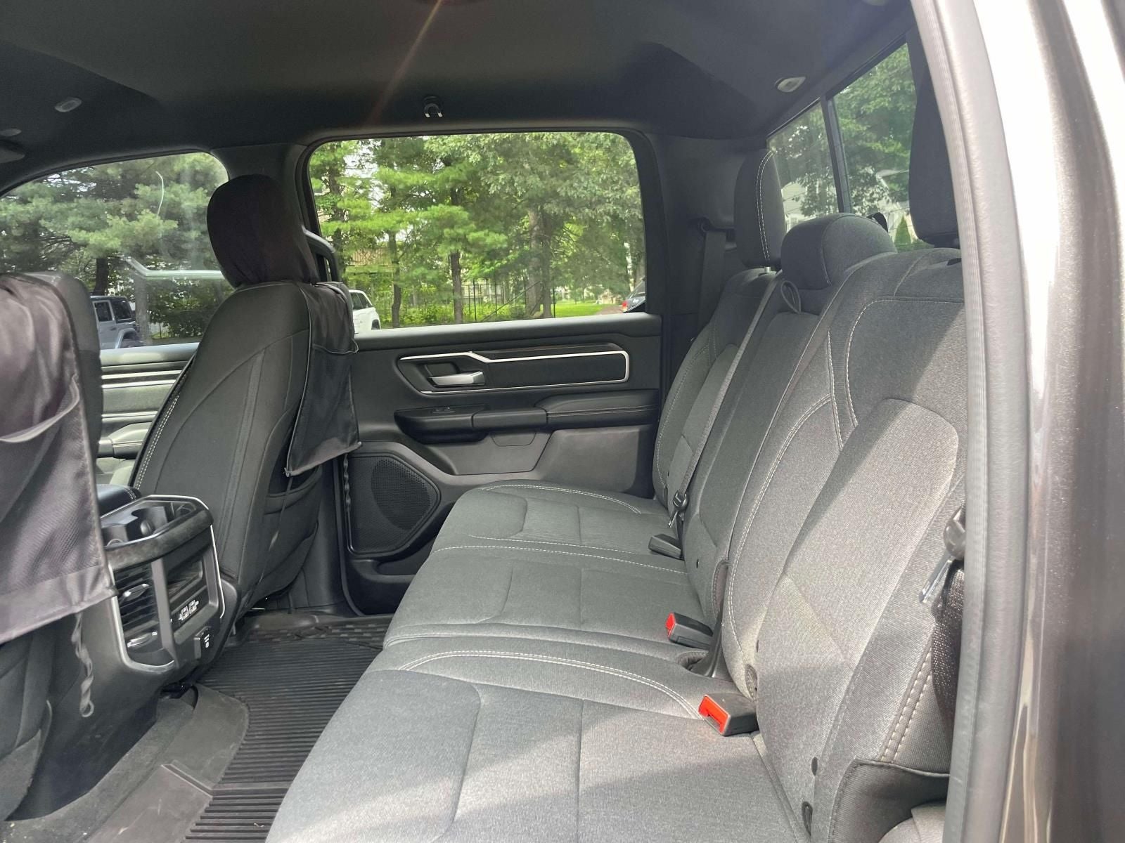 2020 RAM 1500 Big Horn Crew Cab 4x4 5'7' Box