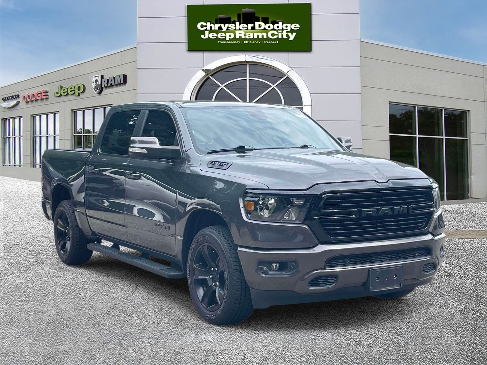 2020 RAM 1500 Big Horn Crew Cab 4x4 5'7' Box
