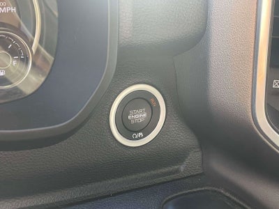 2021 RAM 1500 Big Horn Crew Cab 4x4 5'7' Box