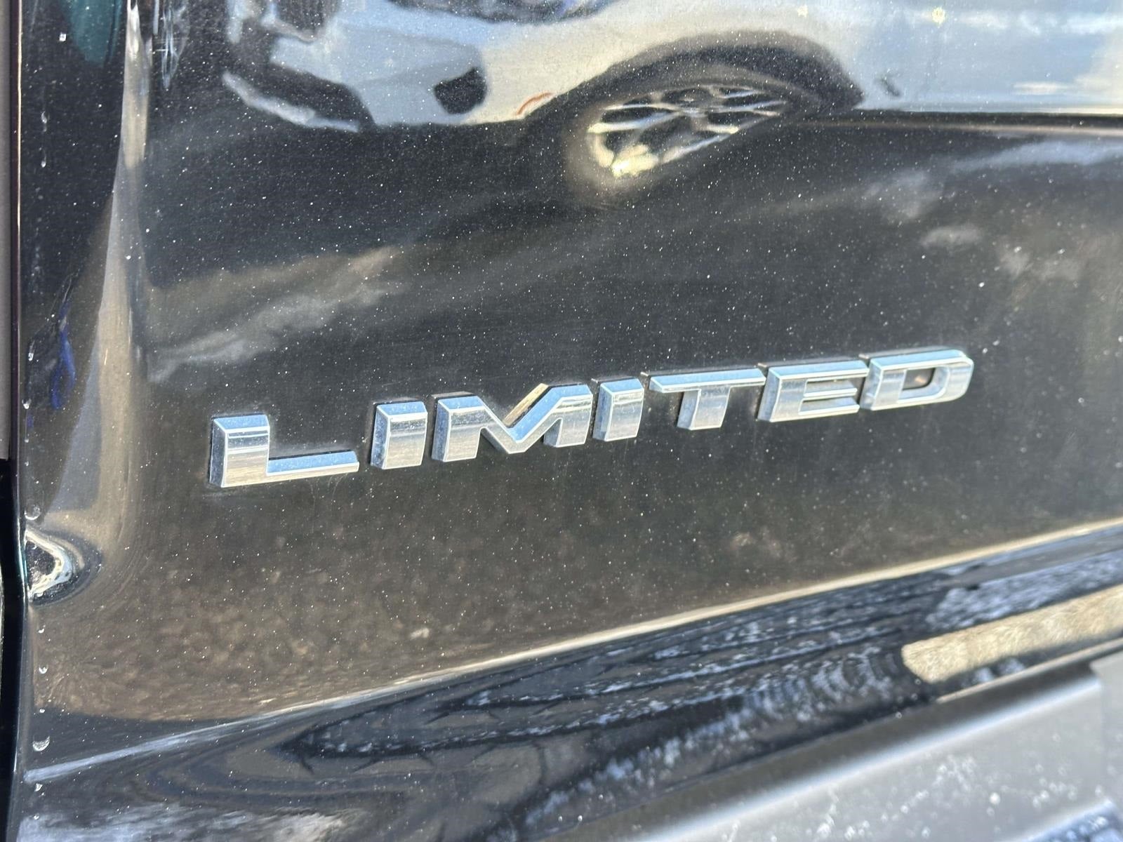 2019 RAM 1500 Limited Crew Cab 4x4 5'7' Box