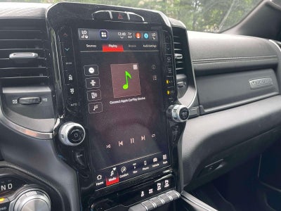 2023 RAM 1500 Laramie Crew Cab 4x4 5'7' Box