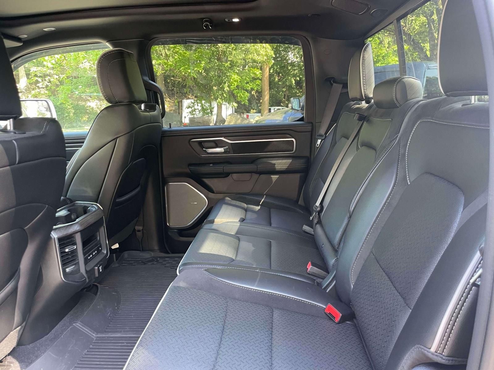 2026 RAM 1500 Laramie Crew Cab 4x4 5'7' Box