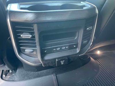2026 RAM 1500 Laramie Crew Cab 4x4 5'7' Box