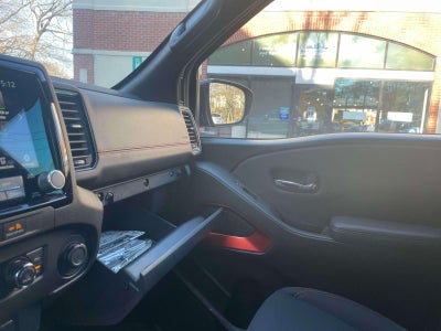 2023 Nissan Frontier Crew Cab PRO-4X 4x4