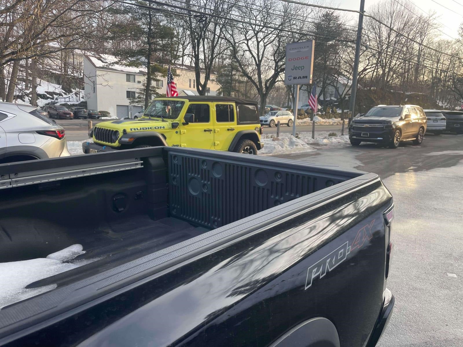 2022 Nissan Frontier Crew Cab PRO-4X 4x4