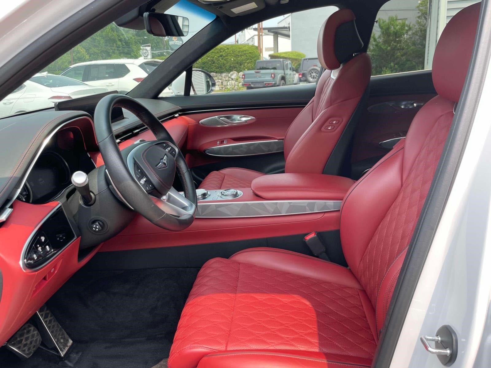 2025 Genesis GV70 3.5T AWD Sport