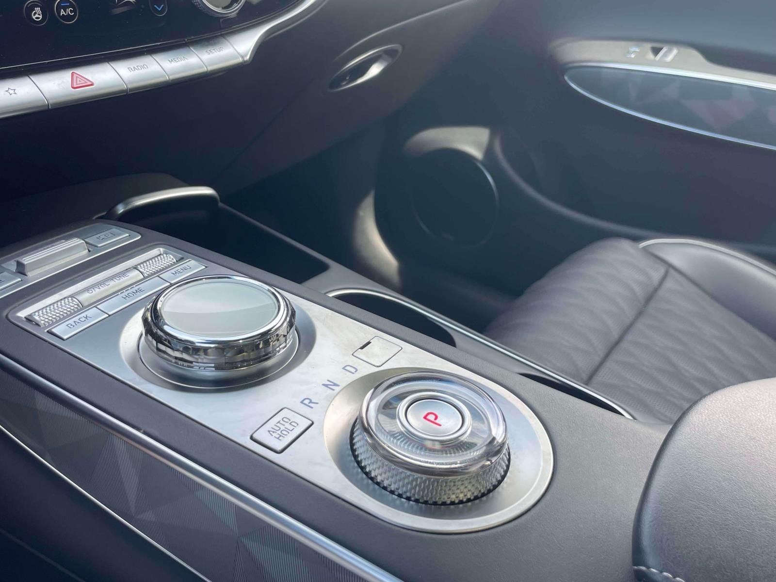 2024 Genesis GV70 3.5T AWD Sport