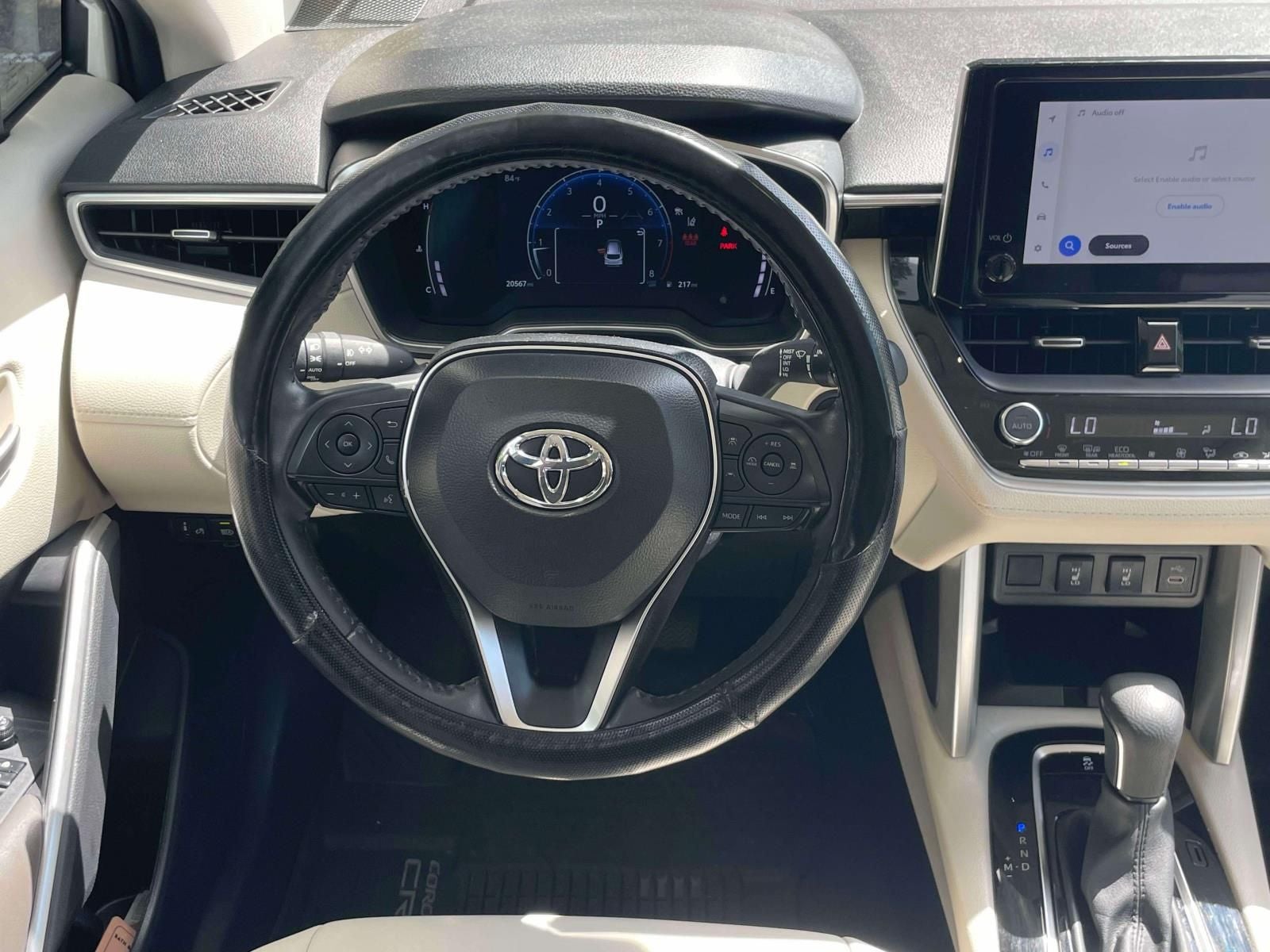 2024 Toyota Corolla Cross XLE