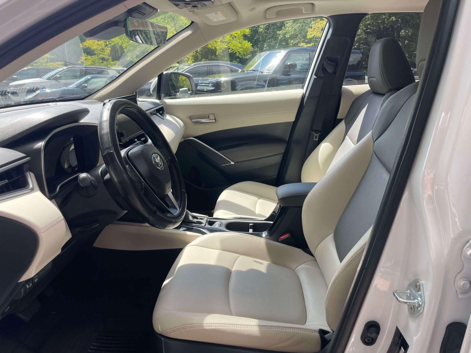 2024 Toyota Corolla Cross XLE