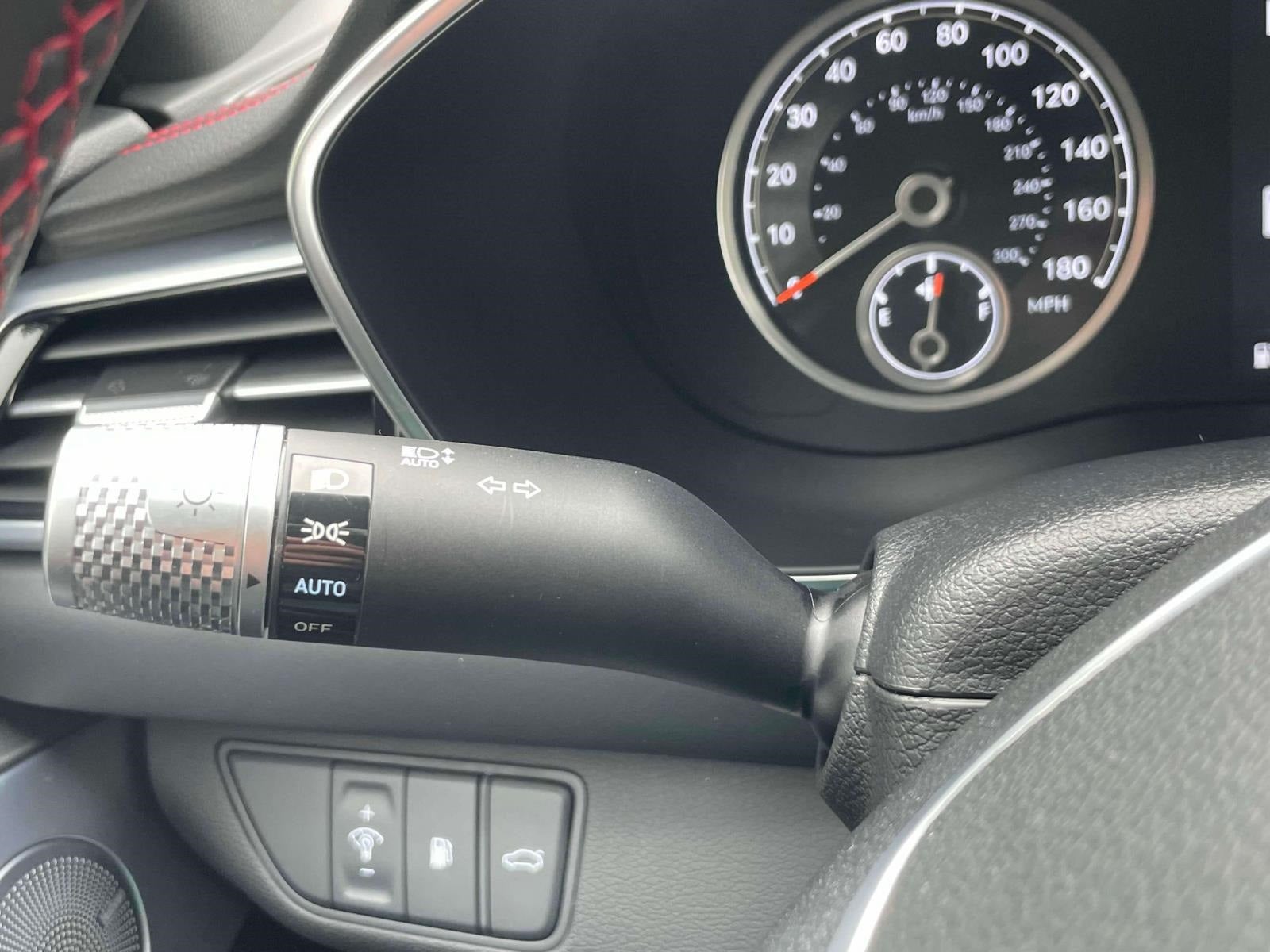 2024 Genesis G70 3.3T AWD Sport Advanced