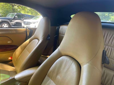 2000 Porsche 911 Carrera 4