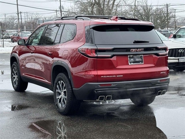 2024 GMC Acadia AT4