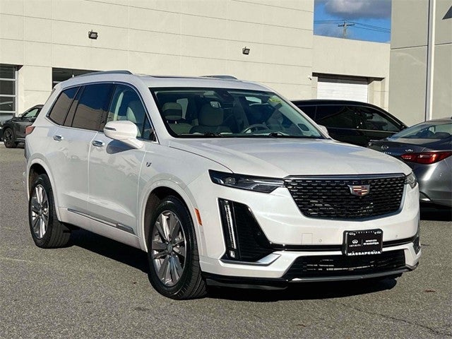 2022 Cadillac XT6 Premium Luxury