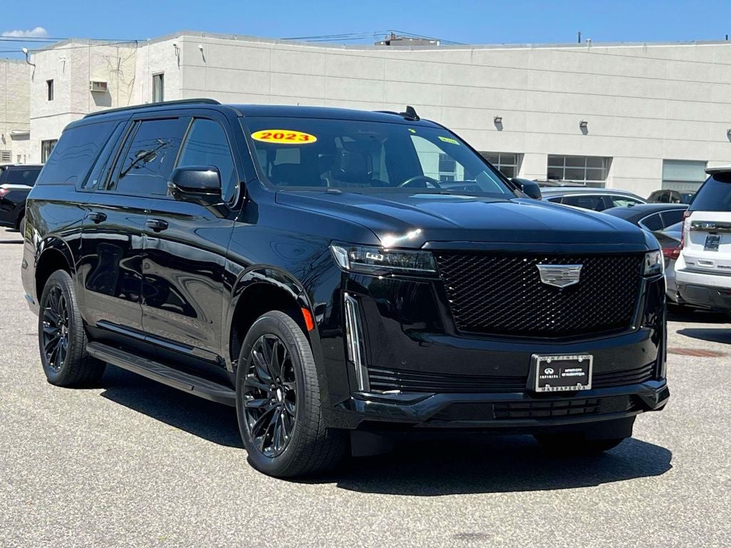 2023 Cadillac Escalade ESV Sport Platinum