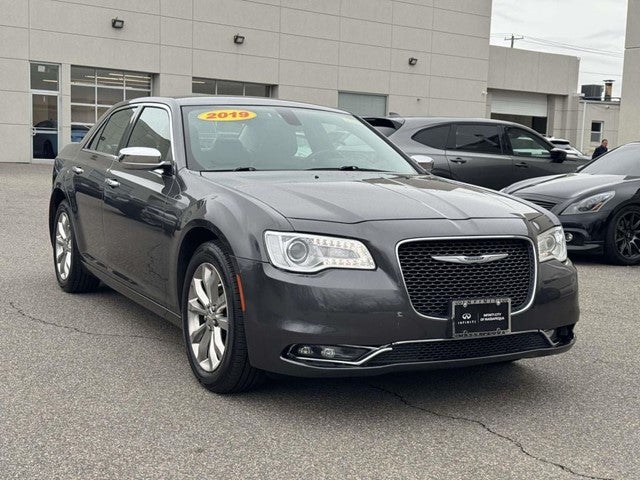 2019 Chrysler 300 Limited