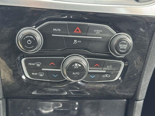 2019 Chrysler 300 Limited