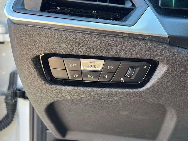 2023 BMW 3 Series 330e xDrive