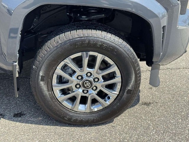 2024 Toyota Tacoma Hybrid TRD Off Road