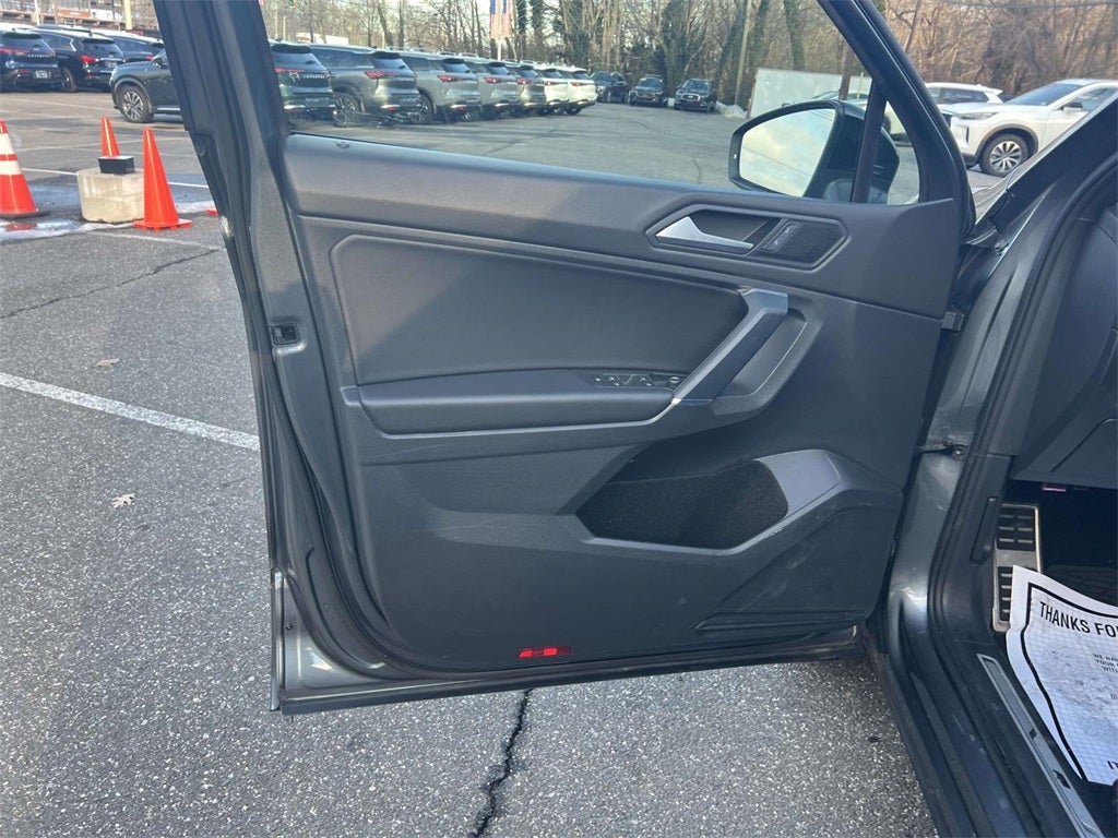 2020 Volkswagen Tiguan 2.0T SE R-Line Black 4Motion