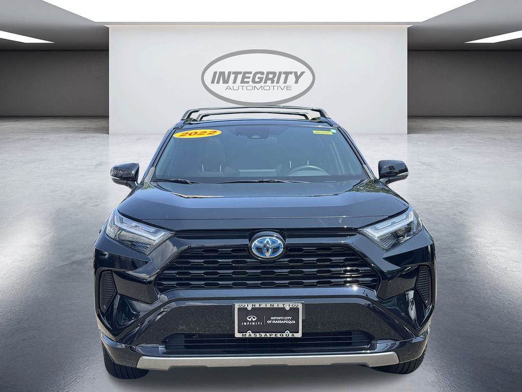 2022 Toyota RAV4 Hybrid SE