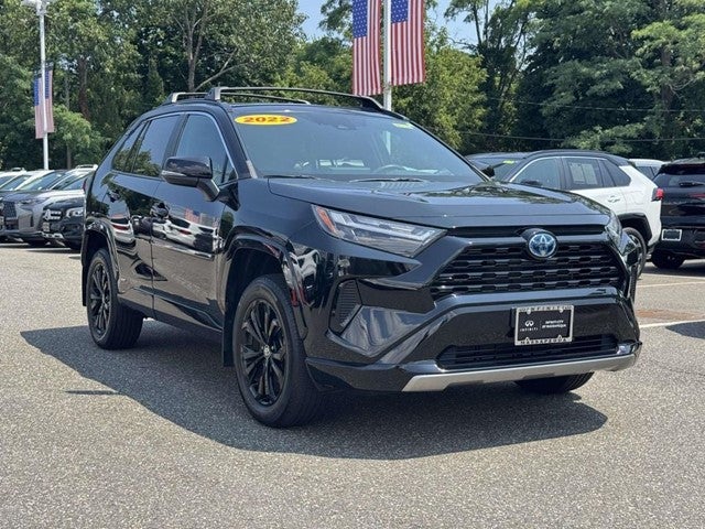 2022 Toyota RAV4 Hybrid SE