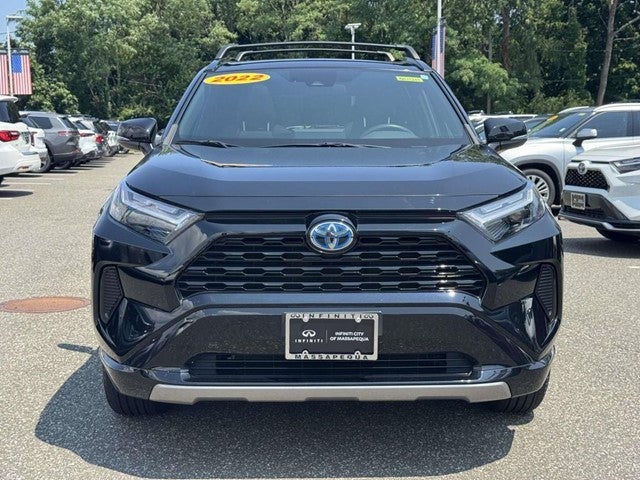 2022 Toyota RAV4 Hybrid SE