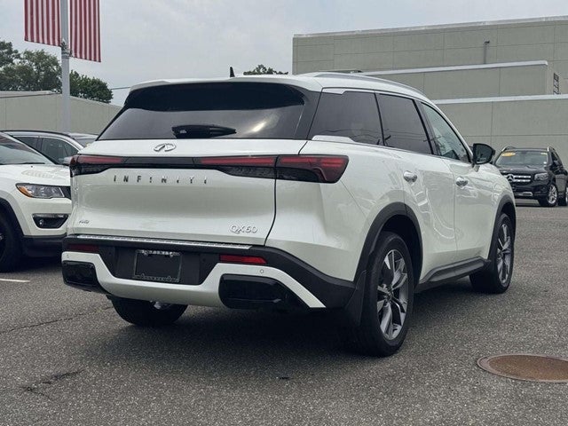 2023 INFINITI QX60 LUXE AWD