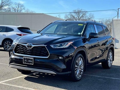 2023 Toyota Highlander L