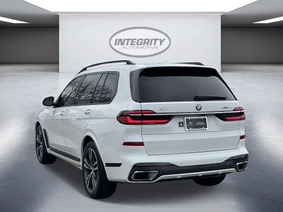 2023 BMW X7 xDrive40i
