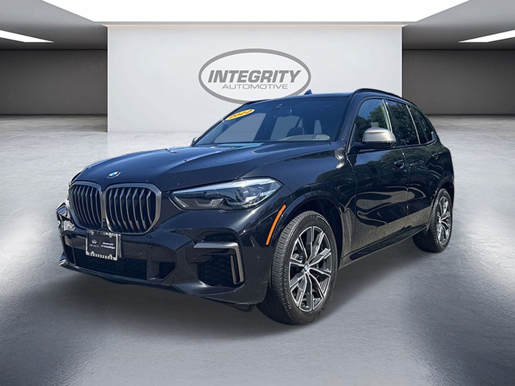 2022 BMW X5 M50i