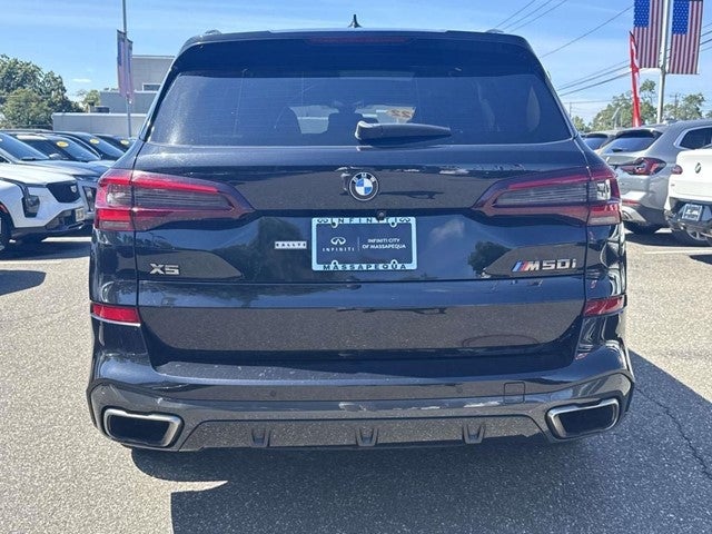 2022 BMW X5 M50i