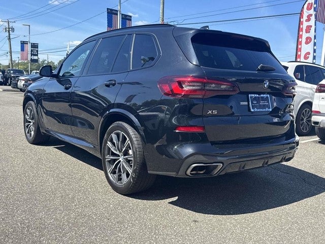 2022 BMW X5 M50i