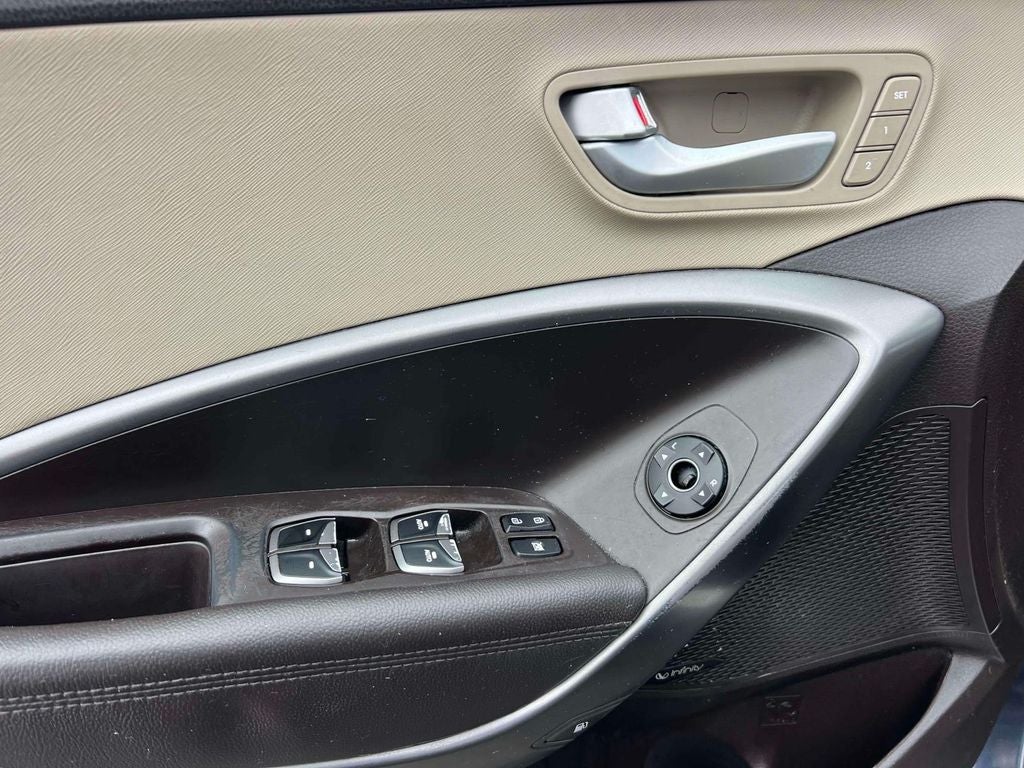 2017 Hyundai Santa Fe Sport 2.0T Ultimate