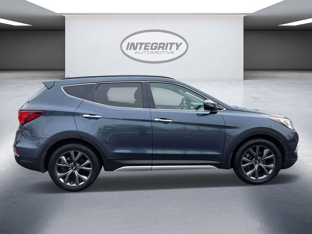 2017 Hyundai Santa Fe Sport 2.0T Ultimate