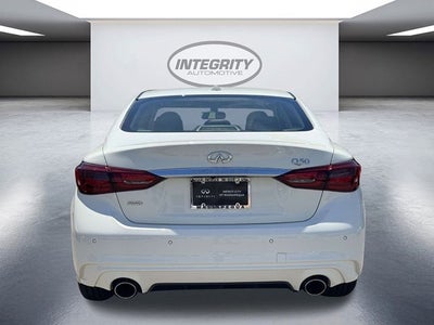 2022 INFINITI Q50 LUXE AWD
