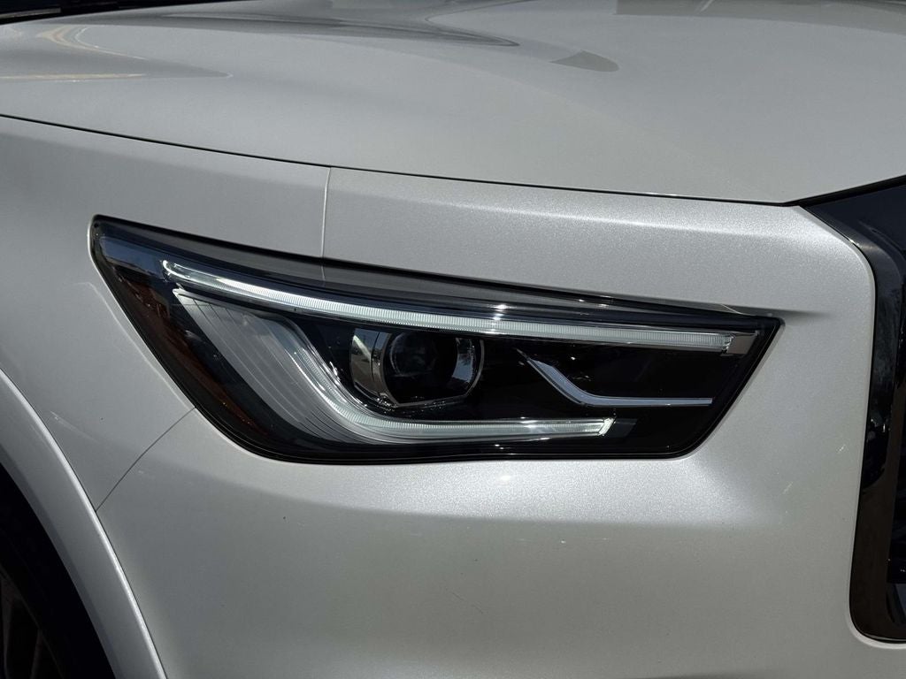 2024 INFINITI QX80 Premium Select