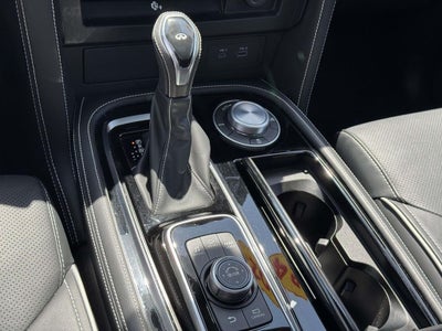 2024 INFINITI QX80 Premium Select