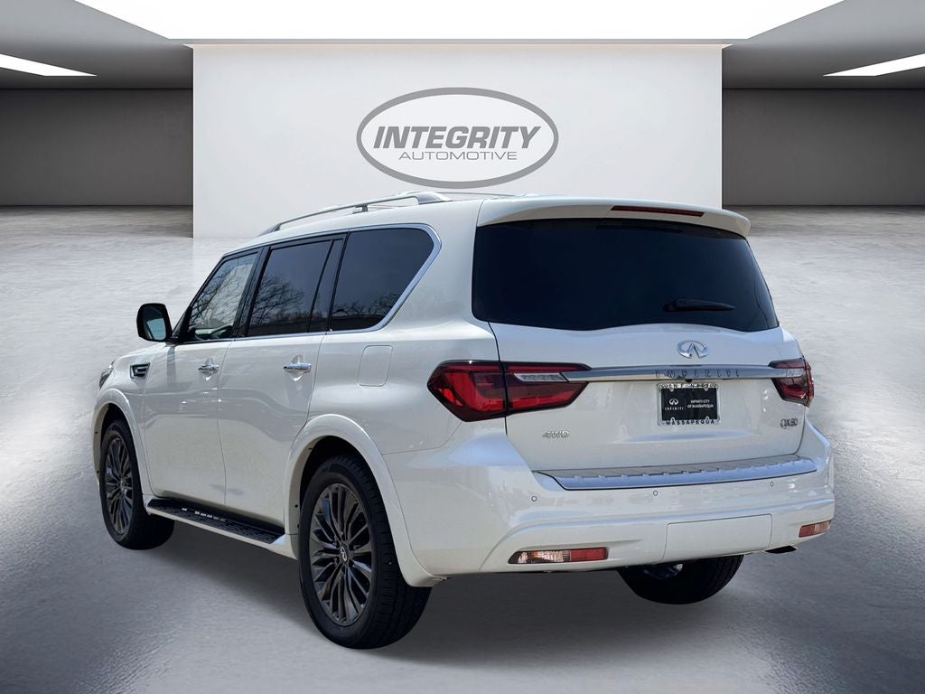 2024 INFINITI QX80 Premium Select