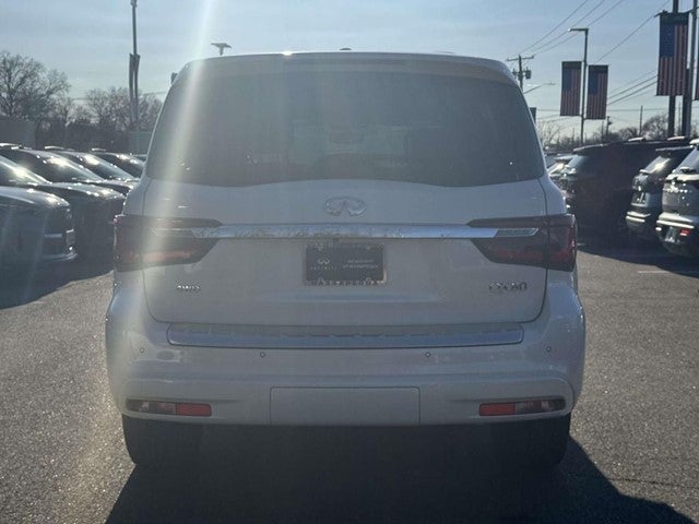 2024 INFINITI QX80 SENSORY 4WD