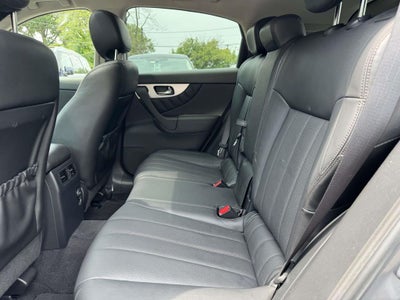 2017 INFINITI QX70 AWD