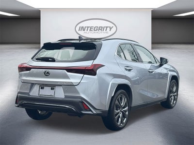 2023 Lexus UX 250h F SPORT Design